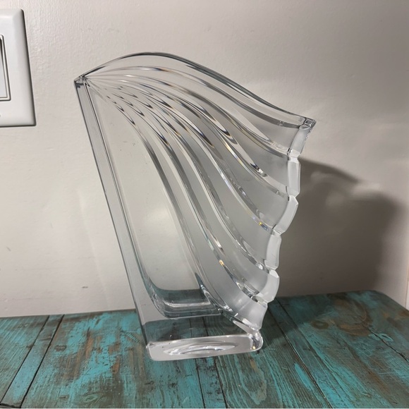 70s Art Deco Style Fluted Fan Shaped Heavy Crystal Vase French Art Vannes Style - Picture 13 of 13